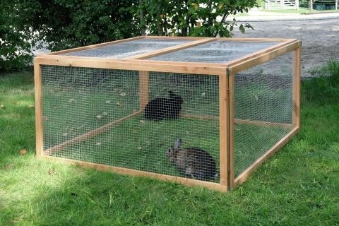 Cuști și țarcuri de exterior pentru iepuri